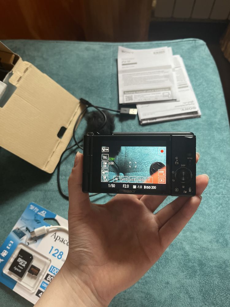 Sony zv 1-f фотокамера