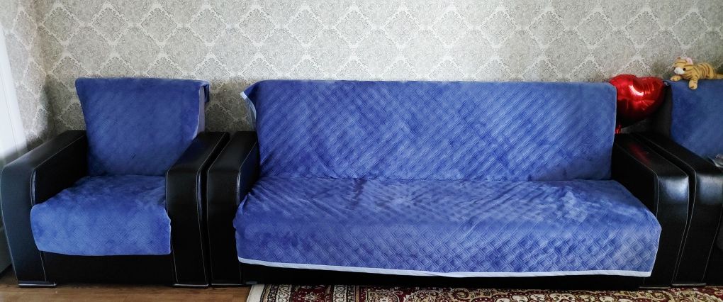 Н о в ы й. Д и в а н 3 к р е с л о.