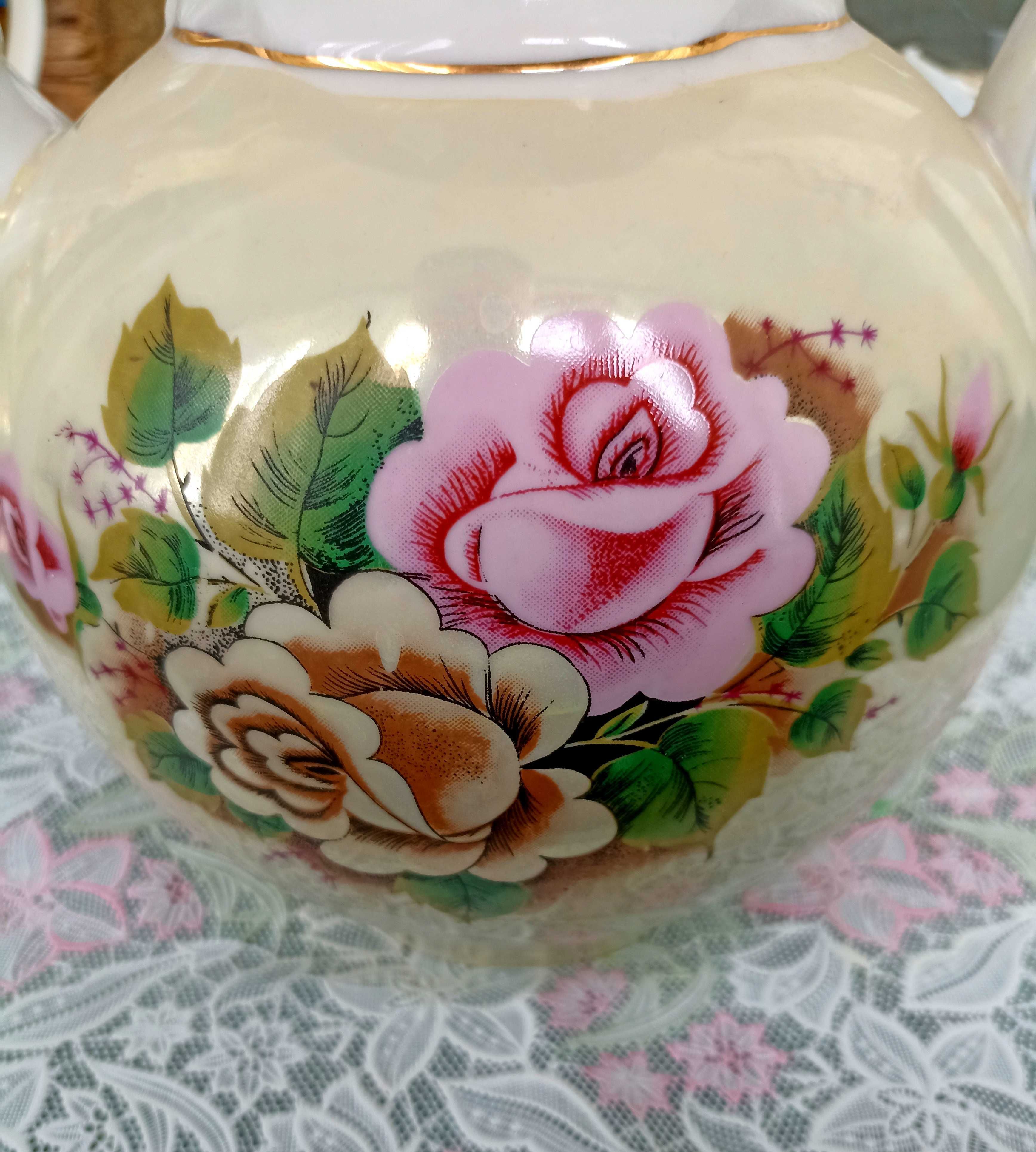 Продам фарфор, чайник, для кухни, для дома, подарки, дача.