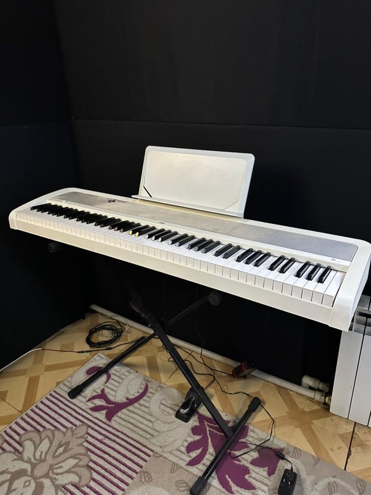 Цифровое пианино Korg B1-WH