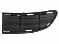 Решетка в бампер TOYOTA RAV4 13-15 нижняя RH Toyota Rav 4