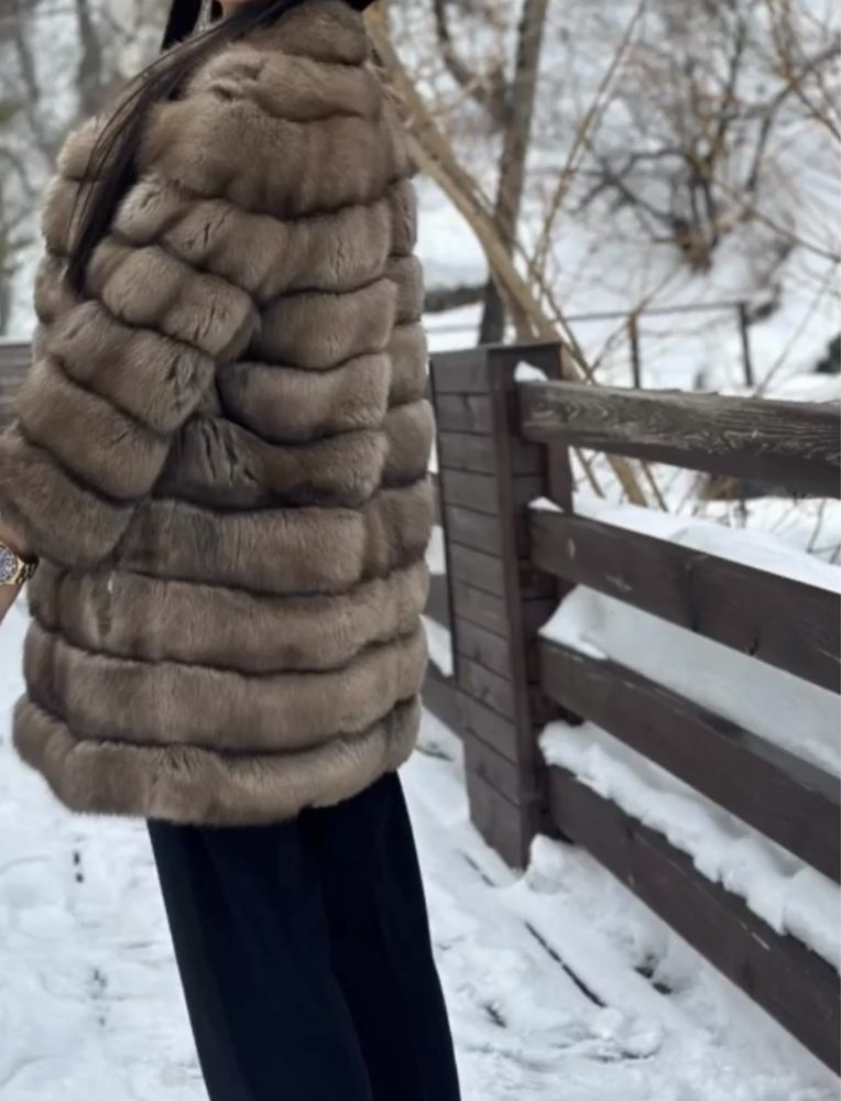 Продам шубу соболь