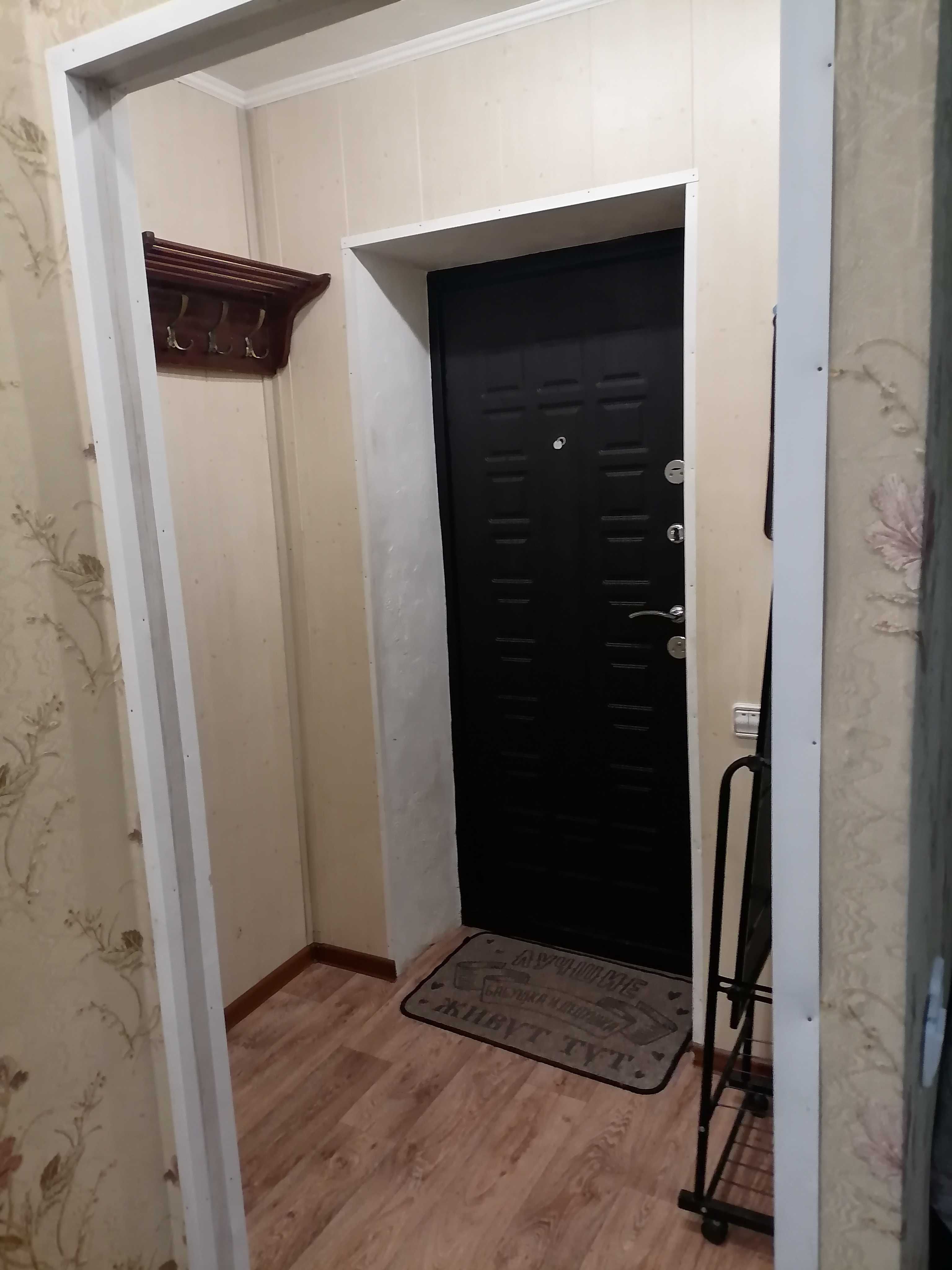 Срочно продам квартиру 2 - ух комнатную