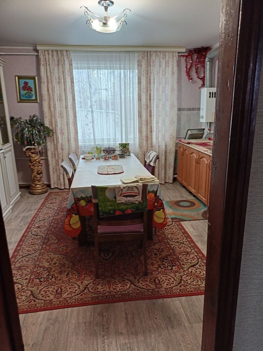 Дом п. Заречное 10 соток