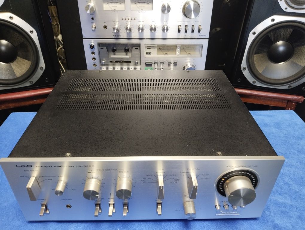 Lo-D/HITACHI HA-5300 стерео усилитель