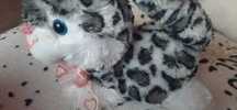 Продам игрушку кошку