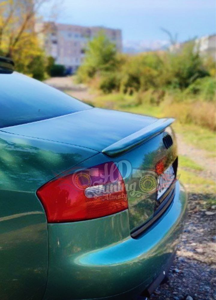Спойлер на крышку багажника Audi A6 C5