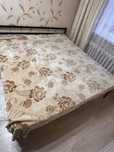Продам кровать с матрасом