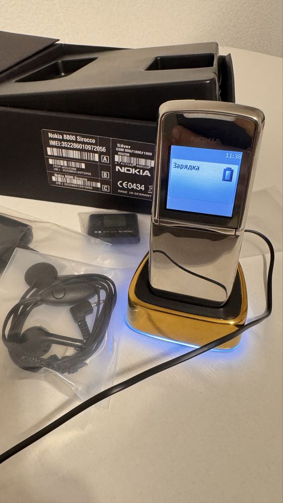 Продам nokia 8800 sirocco в отличном состоянии