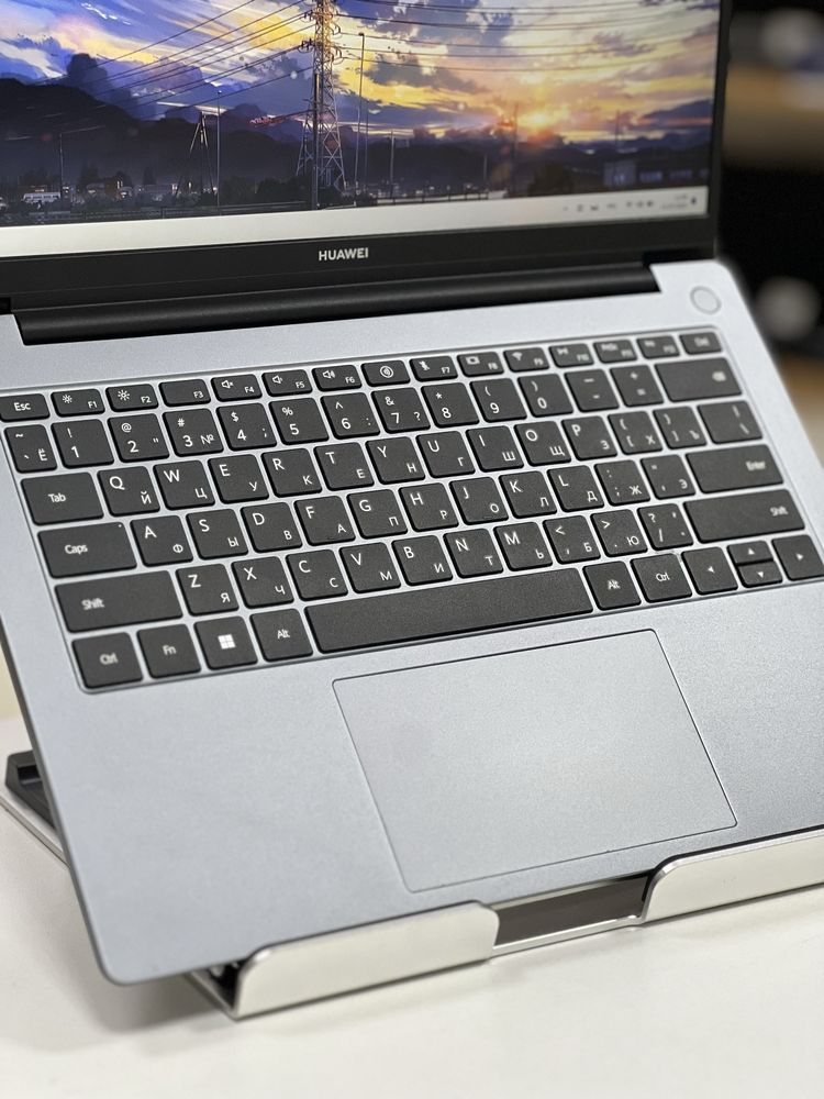 Huawei MateBook | intel core i5-1240P | ОЗУ 16Gb | SSD 512Gb
