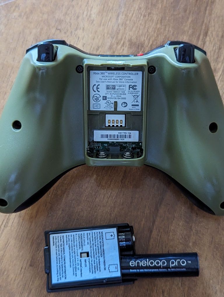 X box 360 оригинальный геймпад по Halo