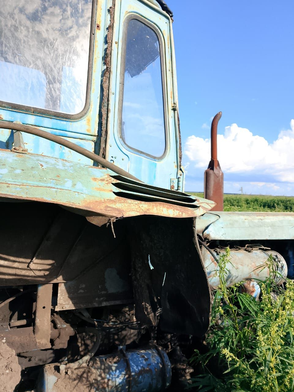Продам двигатель Т - 40 стоит на тракторе