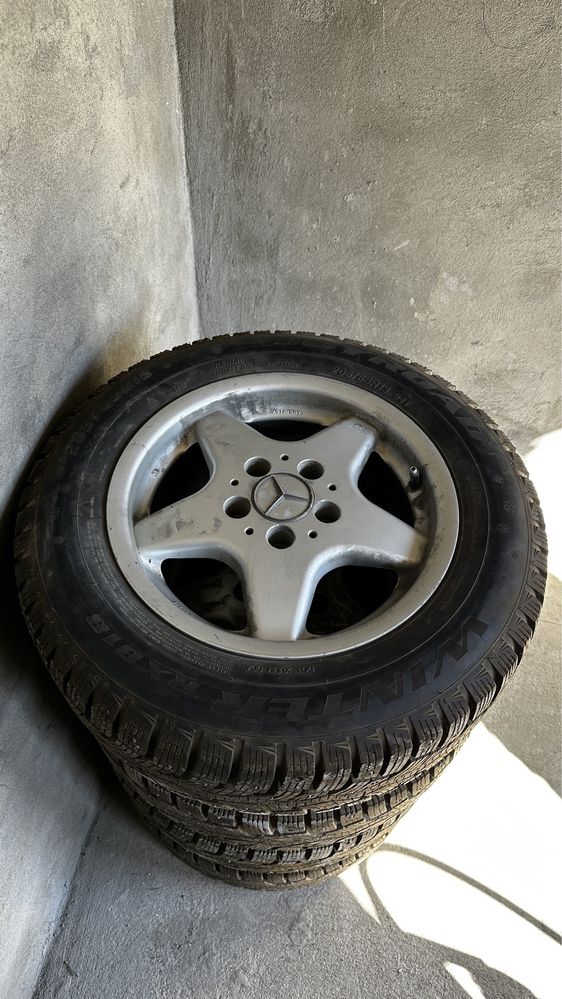 Шины с дисками R15 на мерс