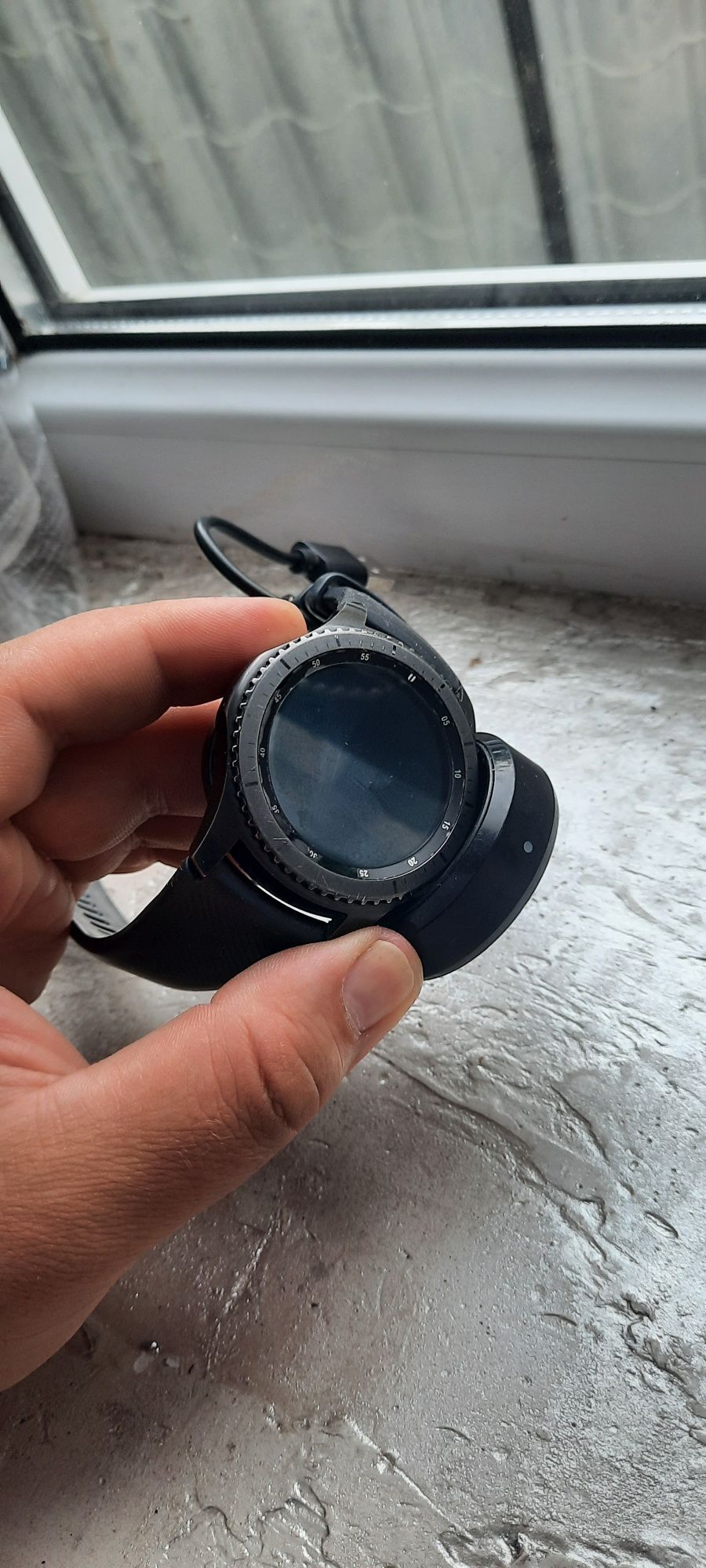 Умные  часы  samsung  gear s3