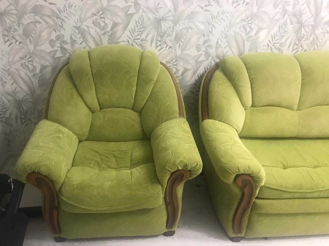 Срочно продам мягкий уголок