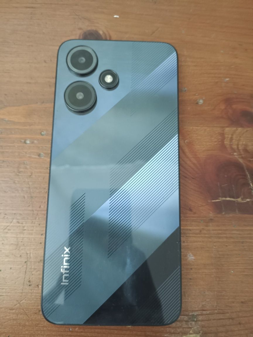 Смартфон infinix hot 30 play