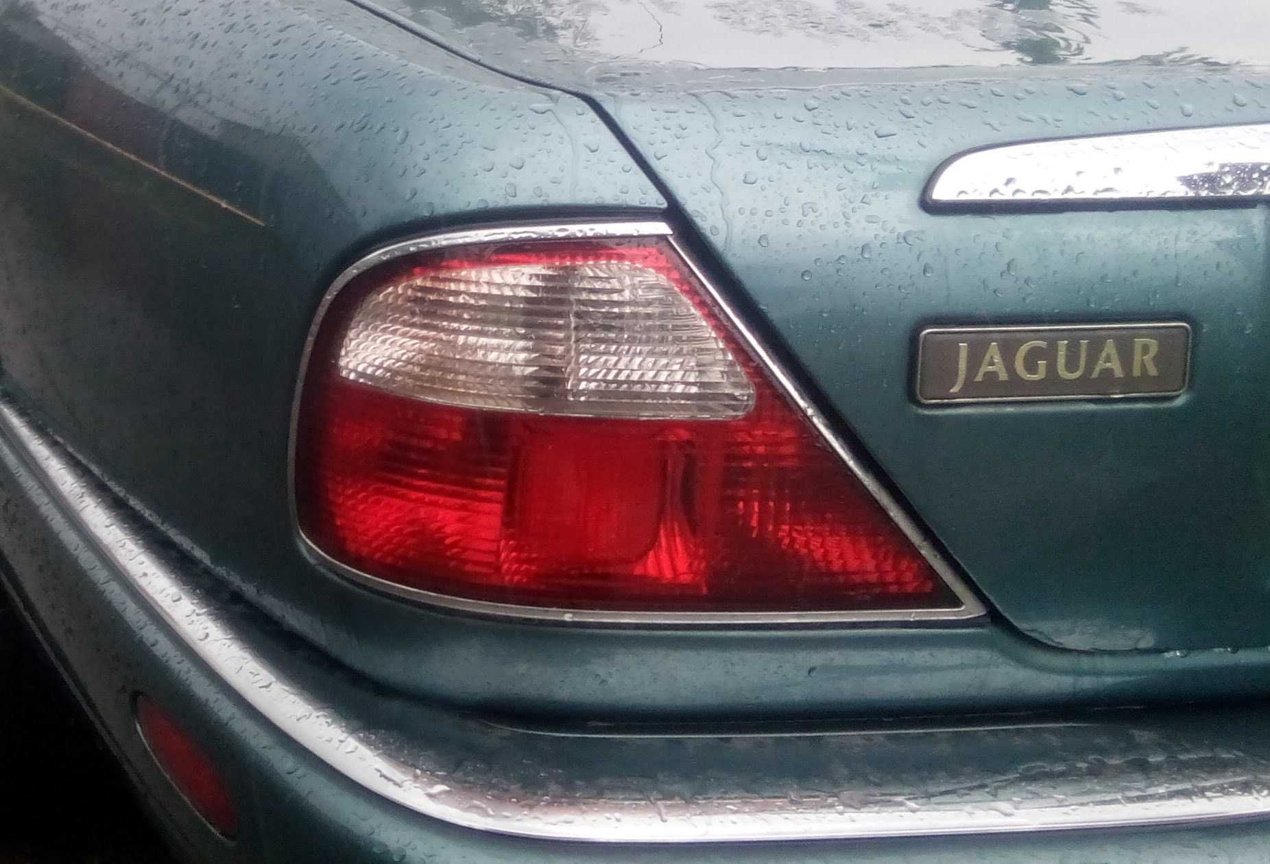 Jaguar без пробега по Казахстану.