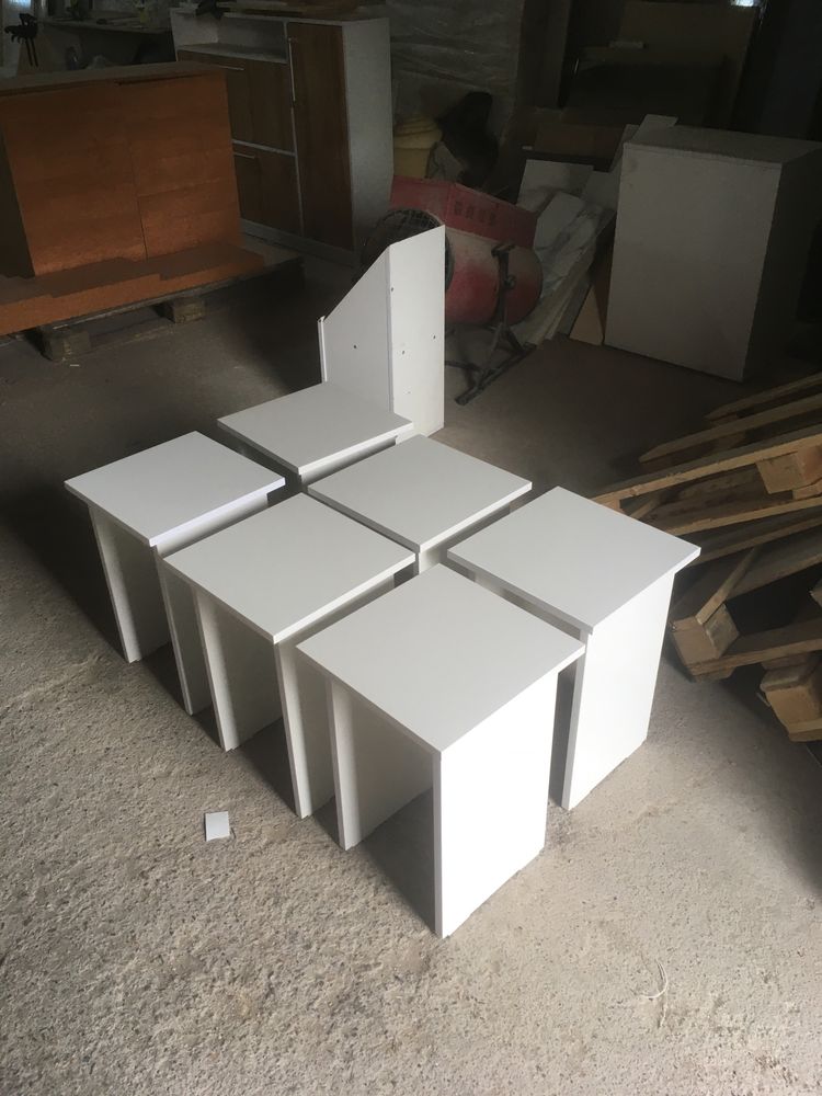 Табуретки новые! Высота 450 Верх 300×300