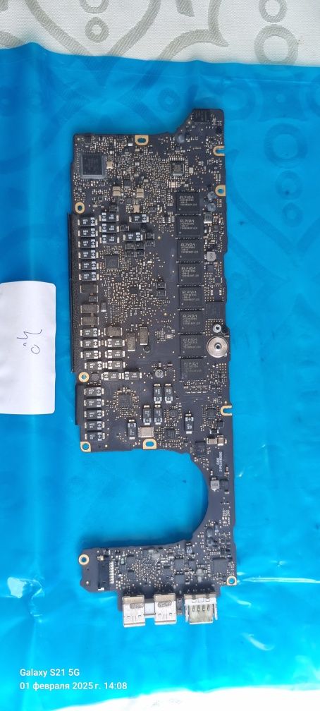 Продам материнская плата для MacBook pro a1425