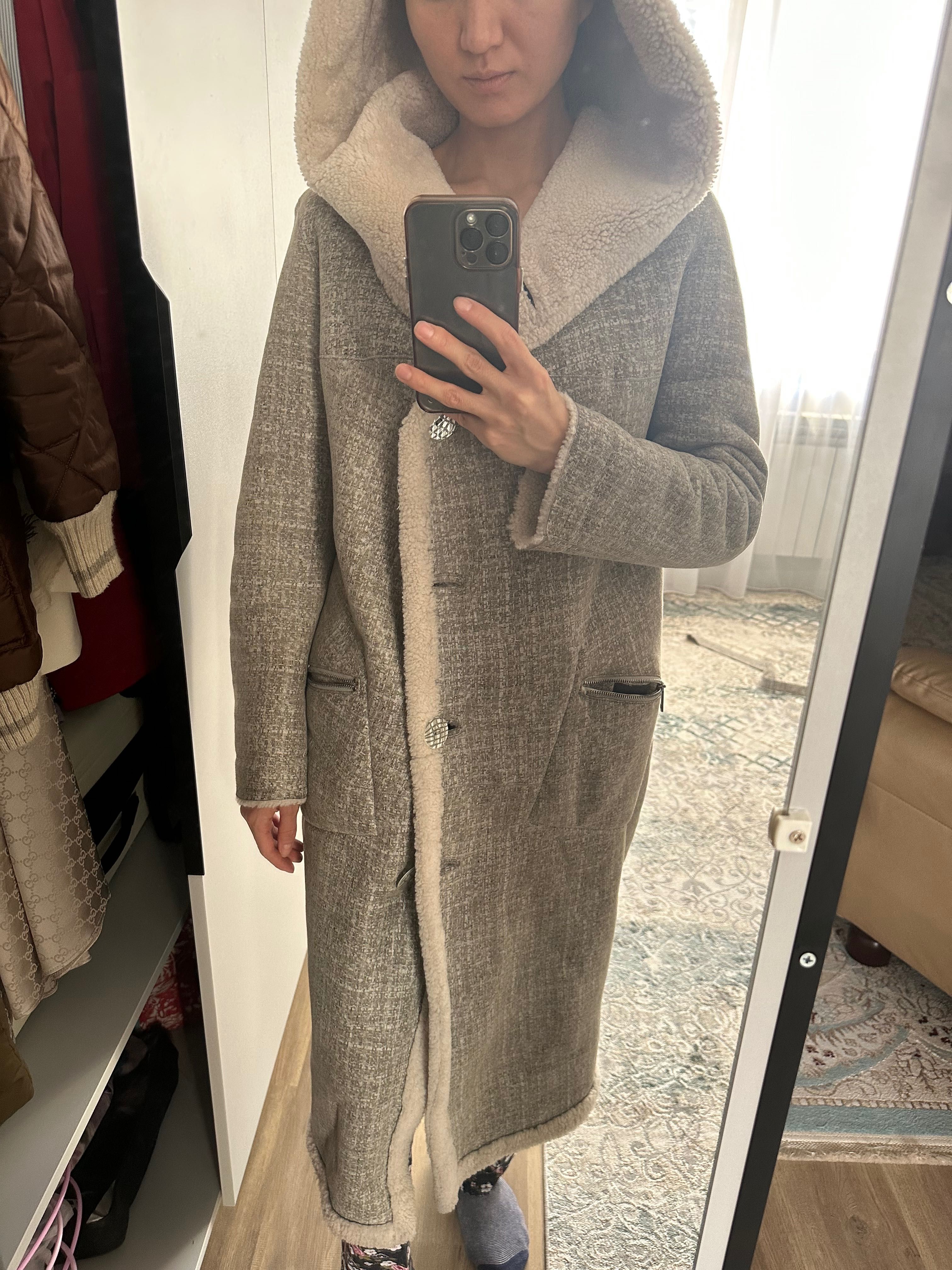 Продам дубленку двусторонняя