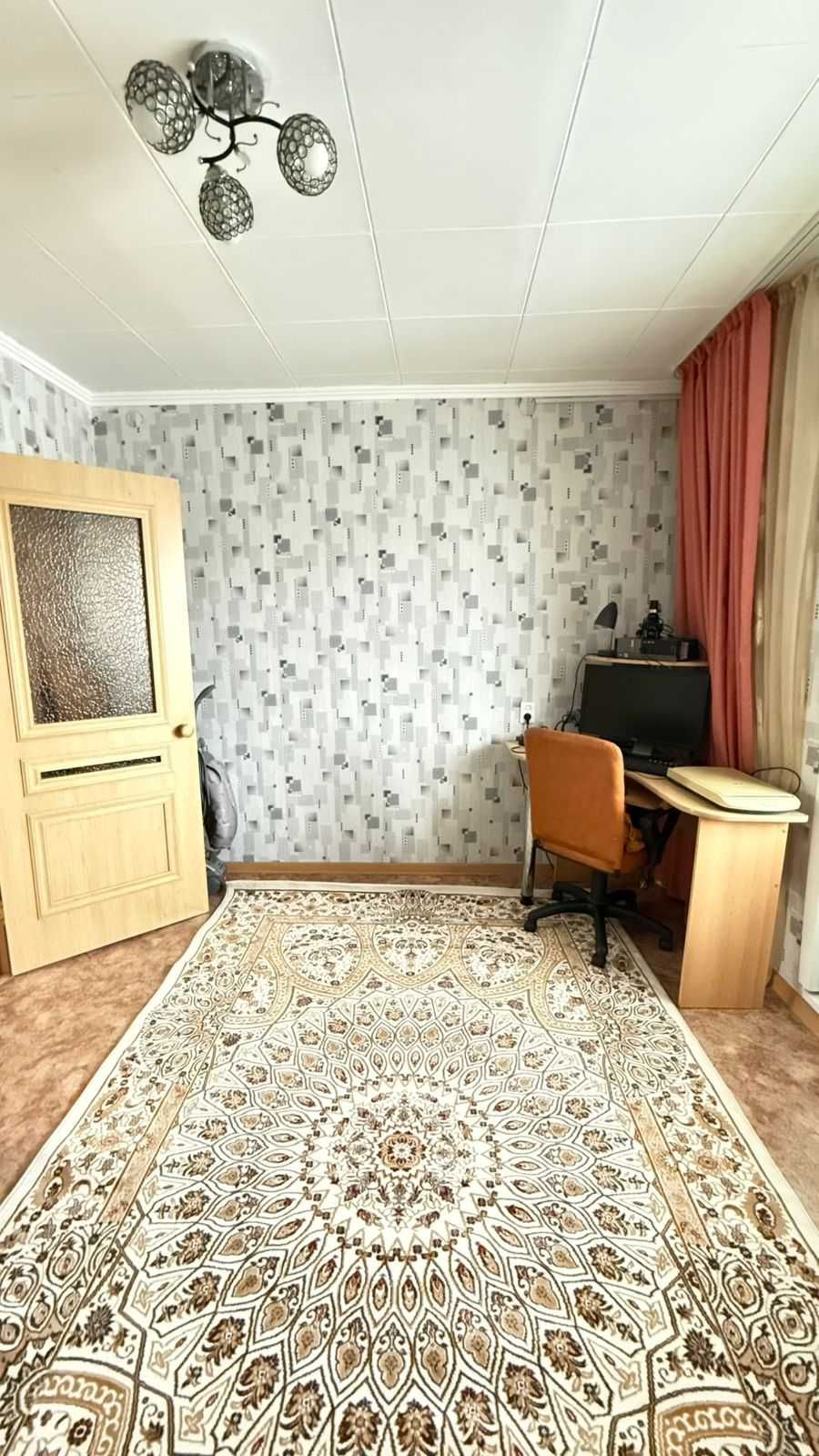 Продам мебель- мягкую, корпусную.