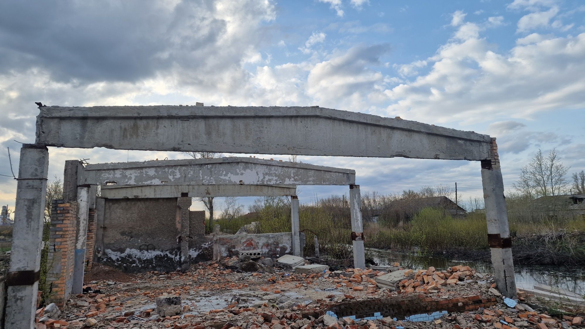 Ж/б колонны, фермы, ригели