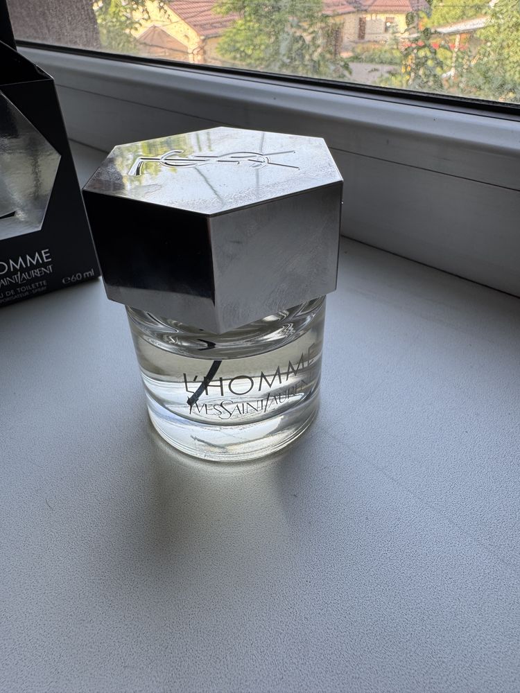 Туалетная вода YVES SAINT LAURENT  l'homme
