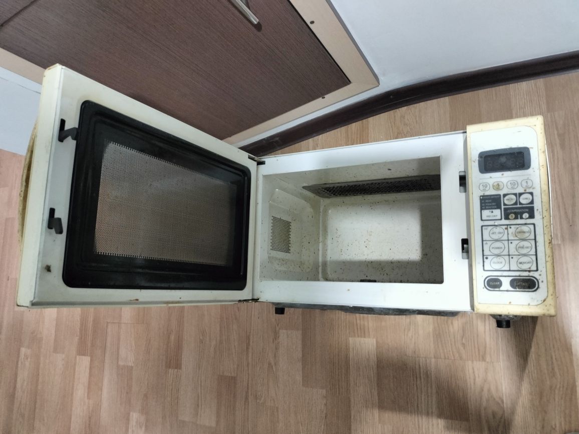 Микроволновки на запчасти