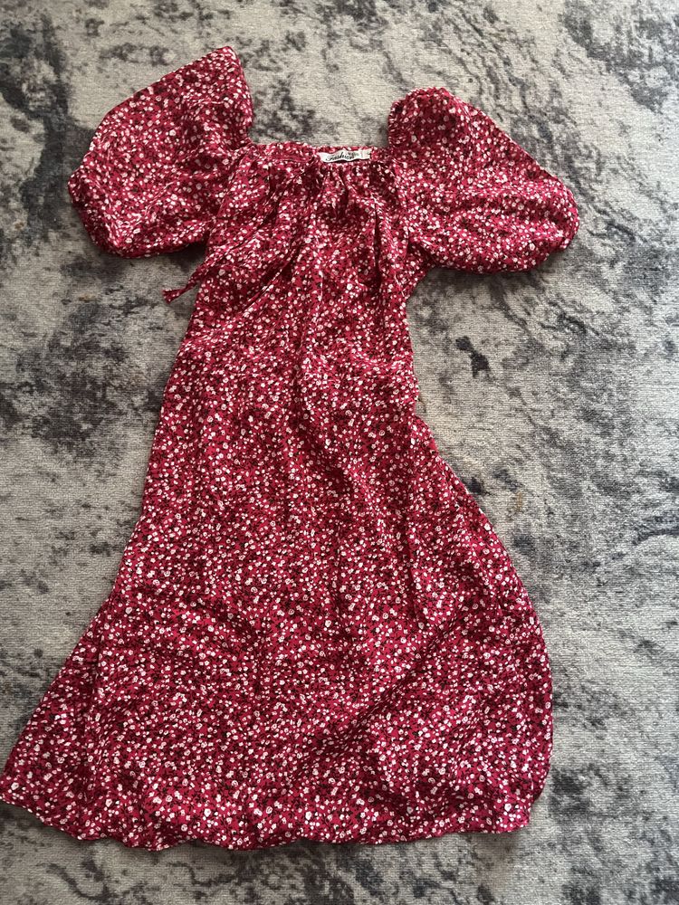 Продам женские вещи