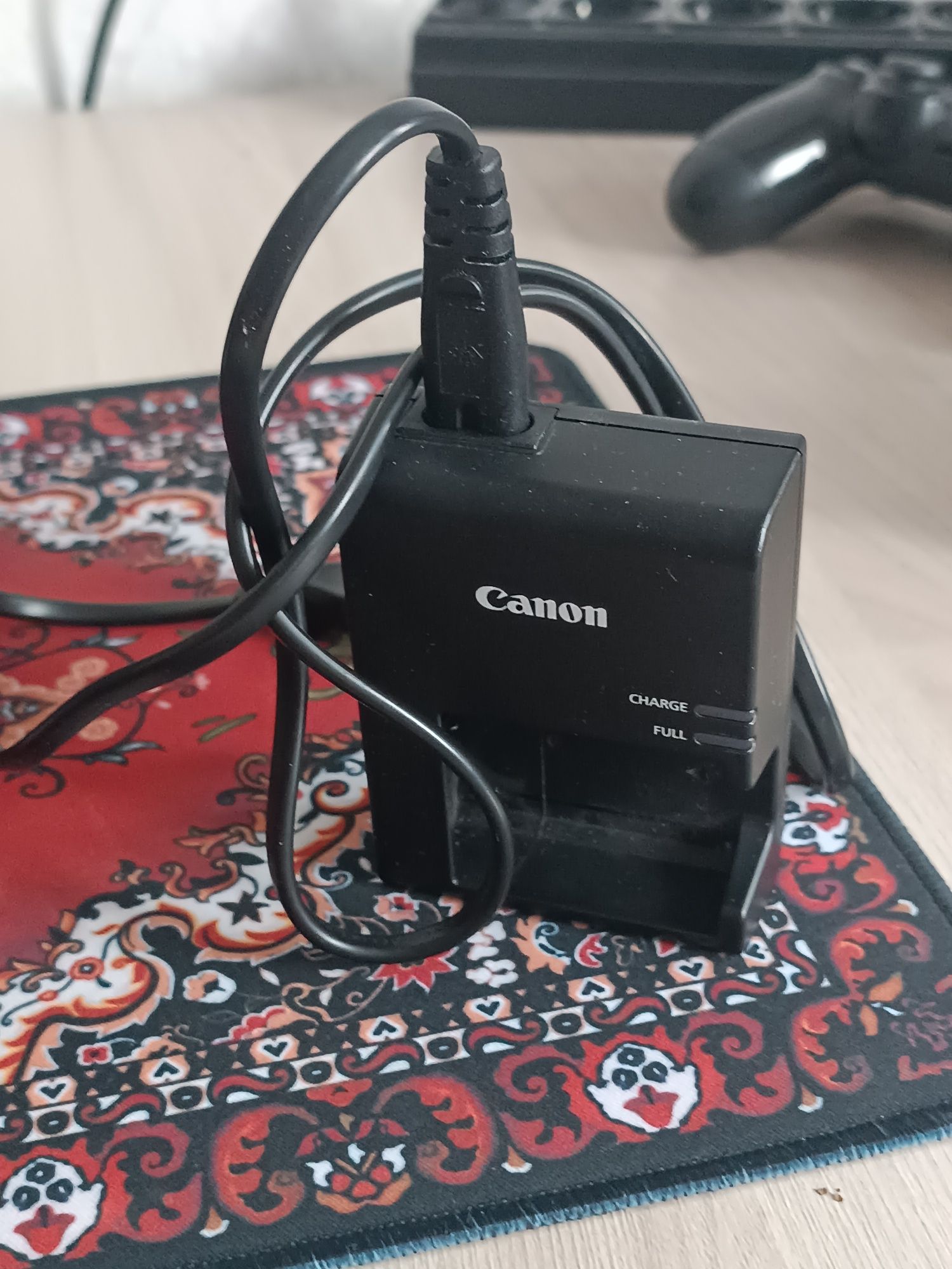 Фотоаппарат Canon 4000D