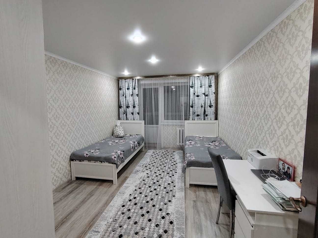 Продам 4к НОВОСТРОЙКУ 106 м.кв.с ремонтом и мебелью!!!