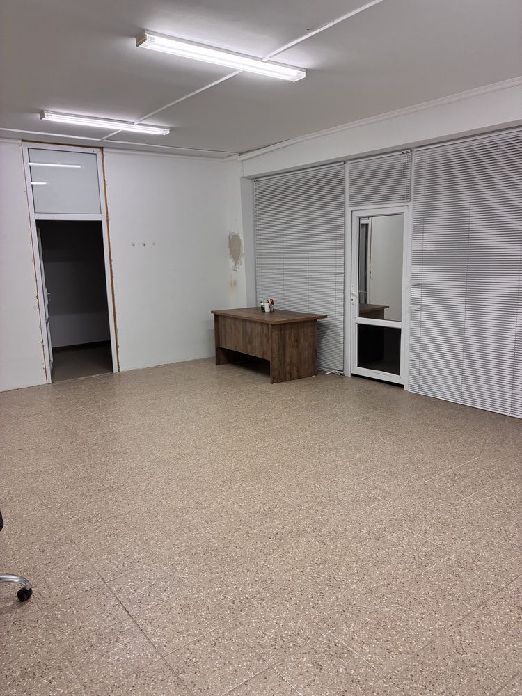 Сдаётся офисное помещение — 38 м², 2-й этаж. Нурсая