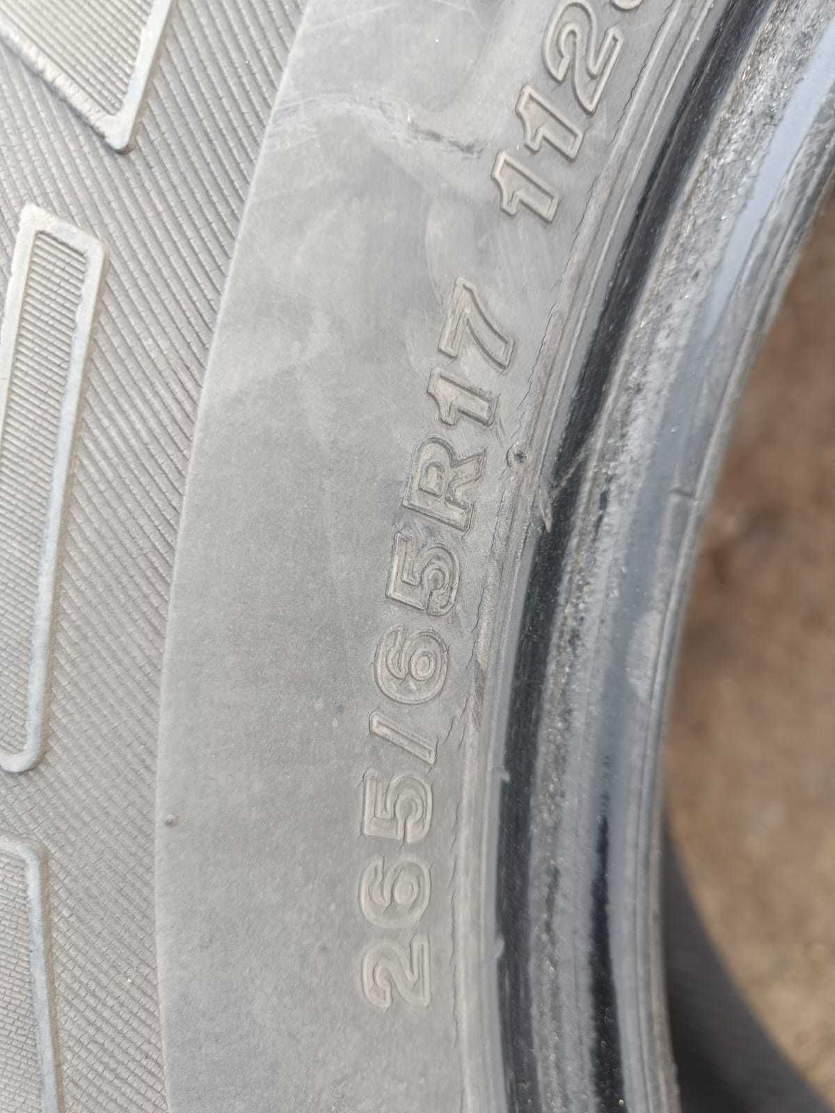 продам летние шины на джип. Bridgestone. Размер 265/65/17