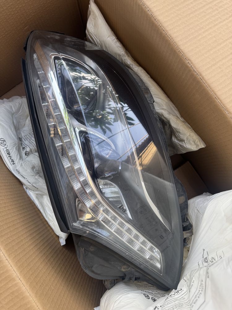Продам фары от w222 s class оригинал до рест