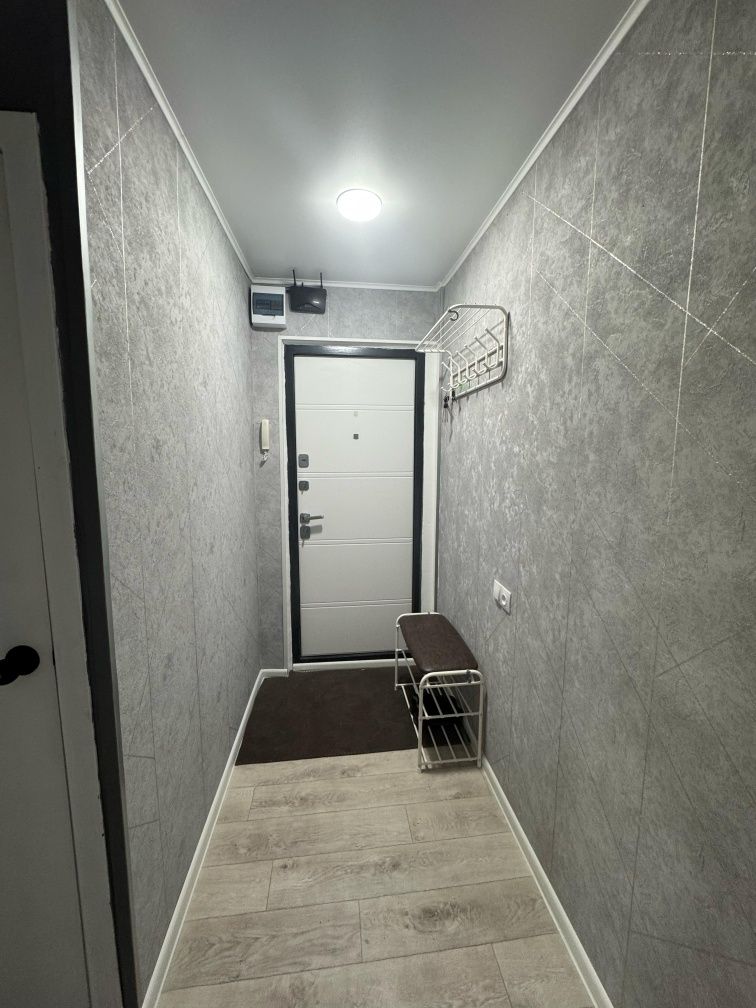 Продам 2 ком квартиру в центре