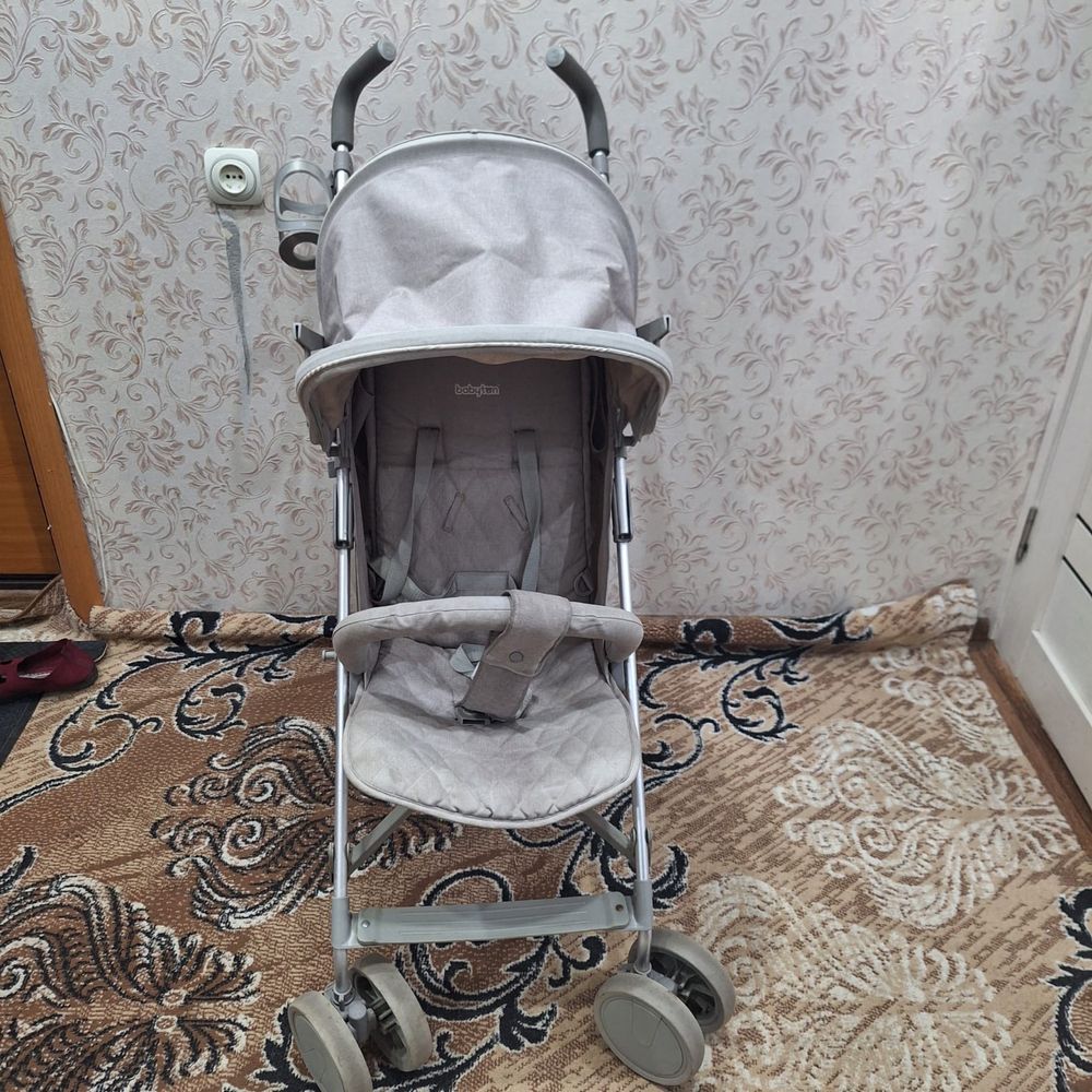 Продам коляску прогулочная