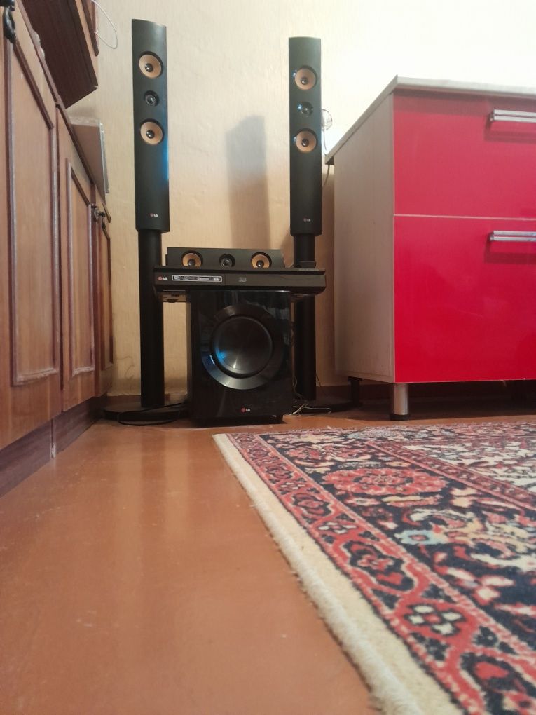 Домашний кинотеатр LG BH7540T