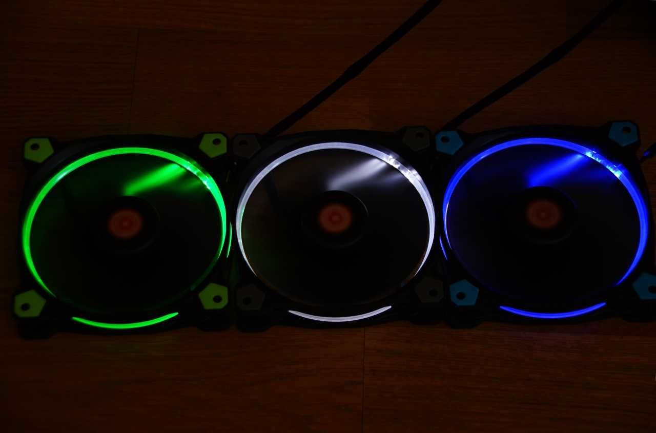 Продам вентиляторы Thermaltake  Riing 14 LED RGB для корпуса.