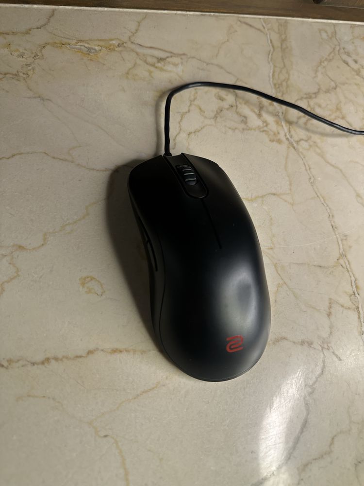 Игровая киберспортивная мышь Zowie FK1
