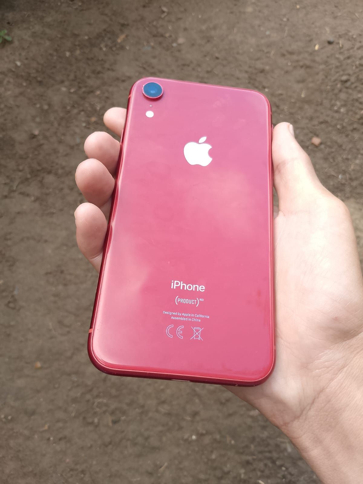 Продам iPhone XR 64GB