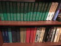 Книги разные в отличном состоянии