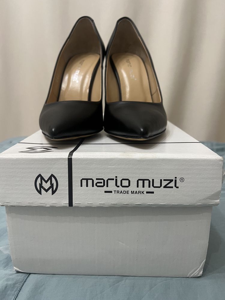 Туфли кожаные новые Mario Muzi