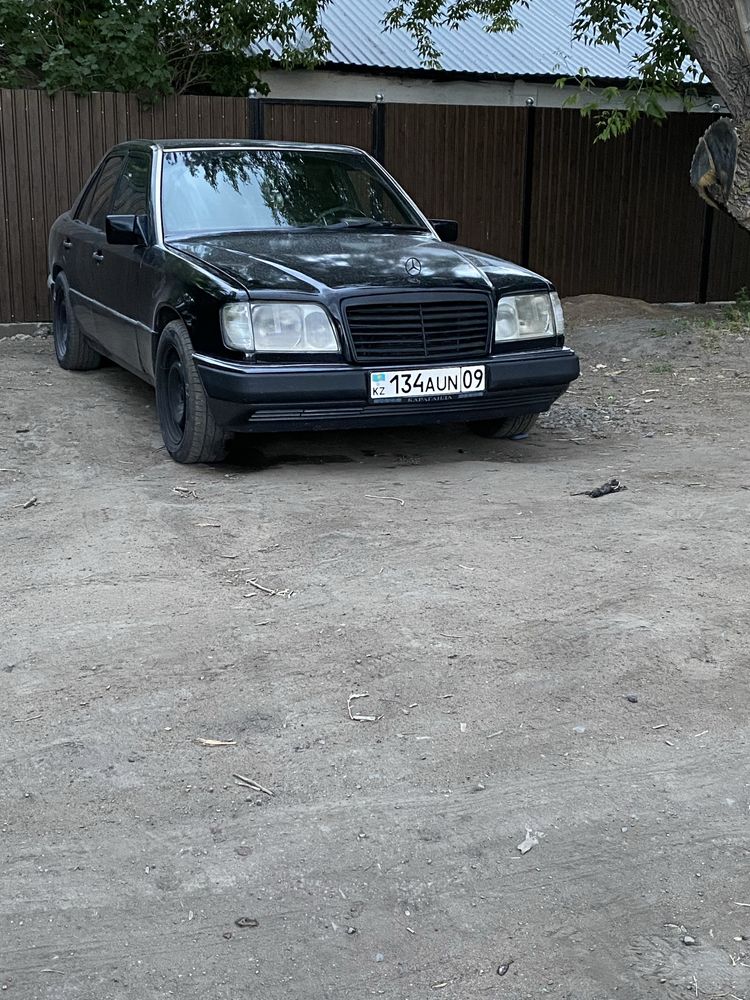Продам мерс 124 2.2