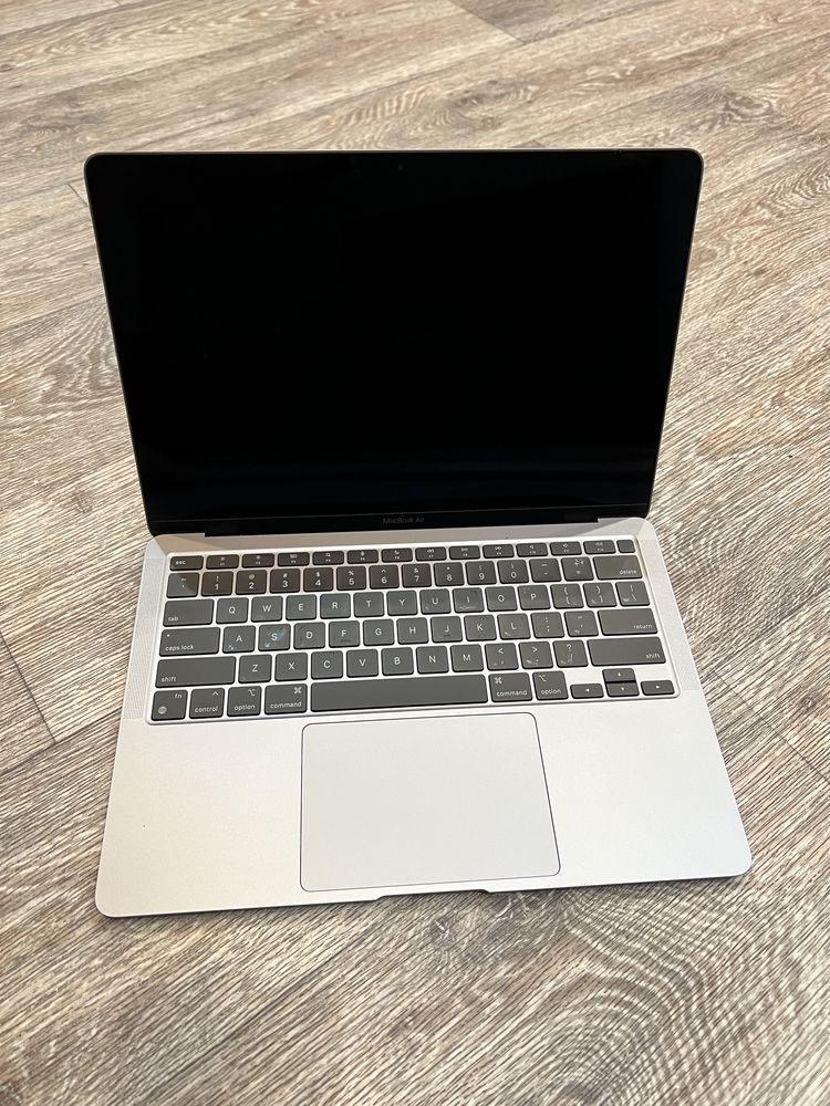 Apple Macbook Air 13
