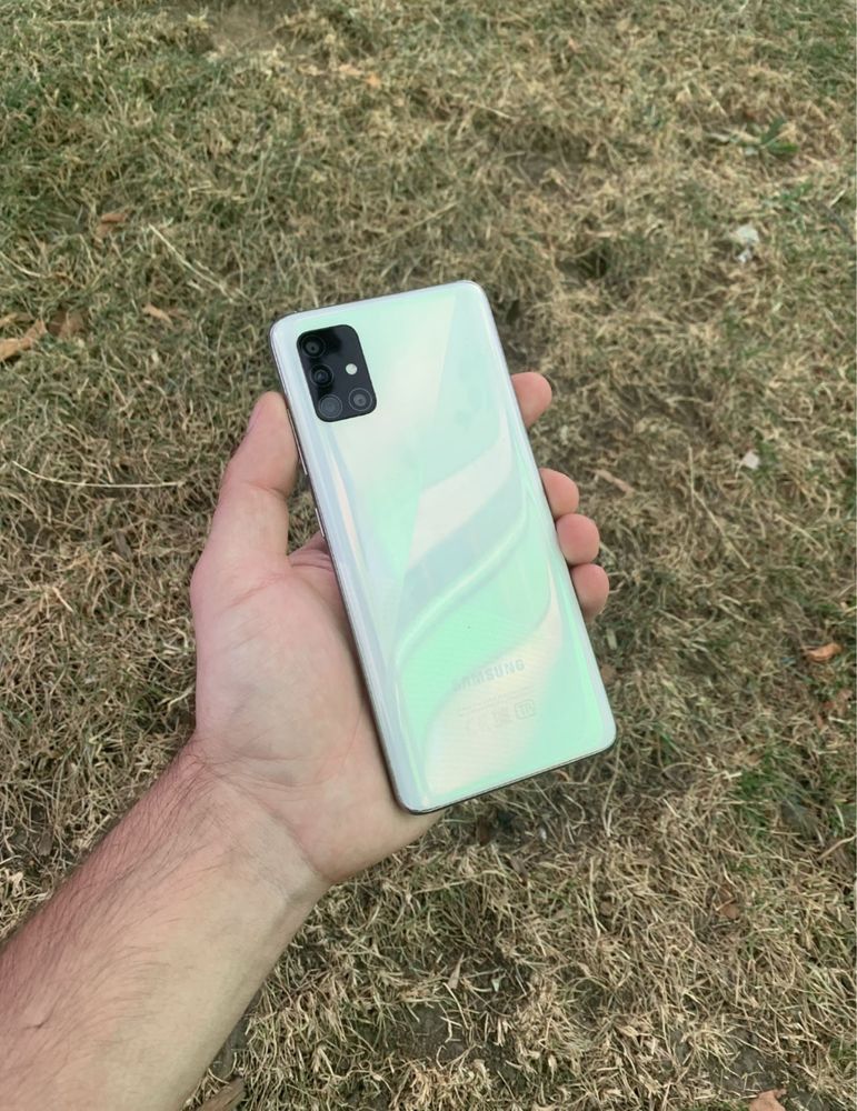 Продам телефон Samsung A51 128