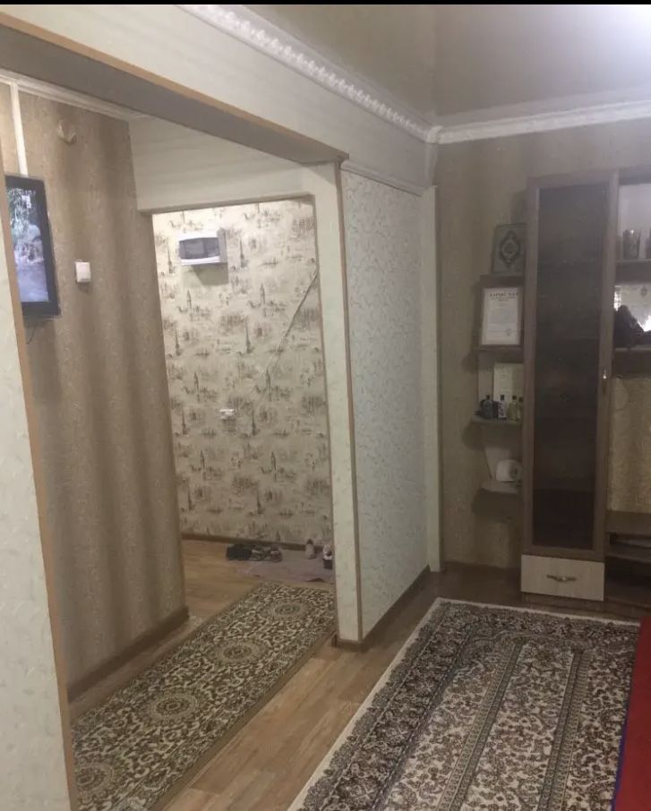 Продам квартиру на Сураганова 9