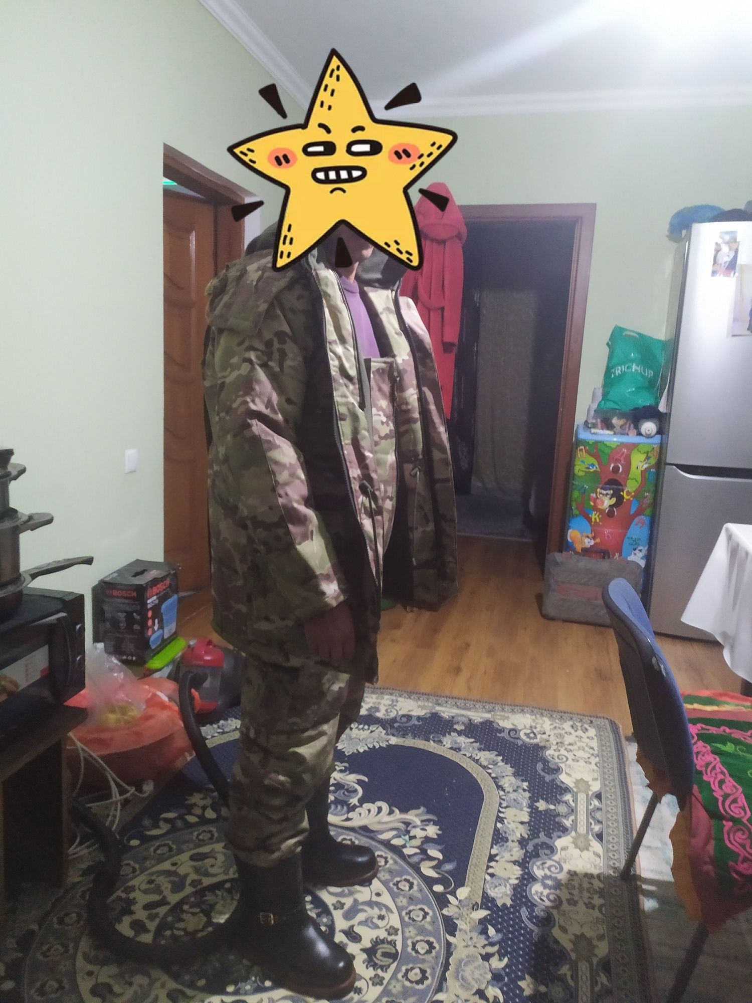 Военный бушлат . 20000т