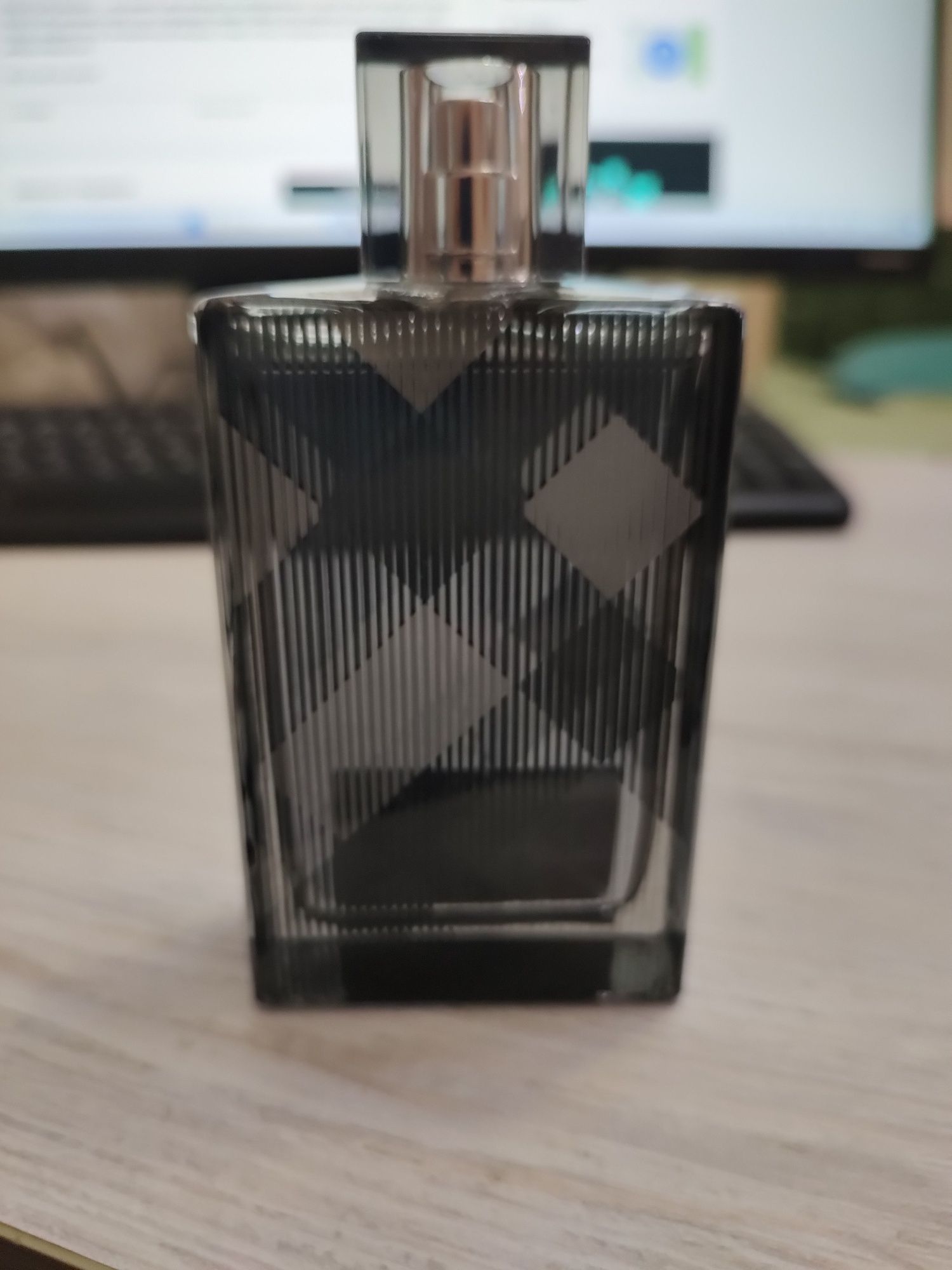 Туалетная вода для мужчин Burberry Brit