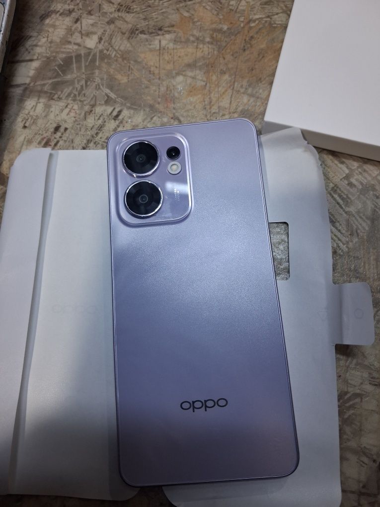 Продам Oppo Reno13f