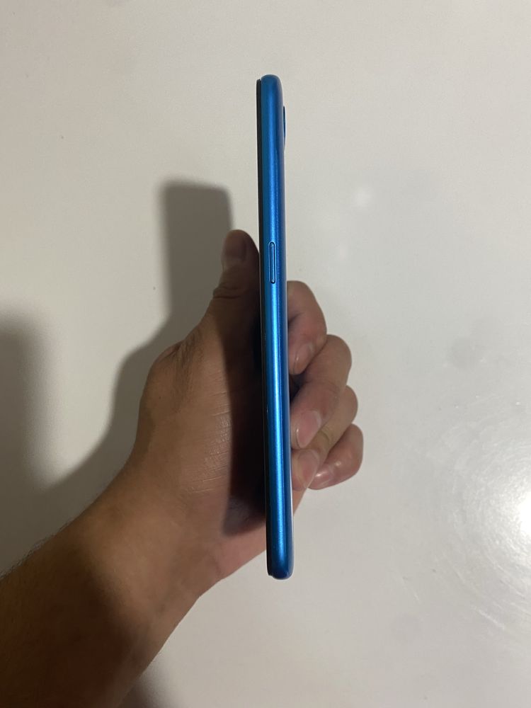 Продам смартфон Oppo A12